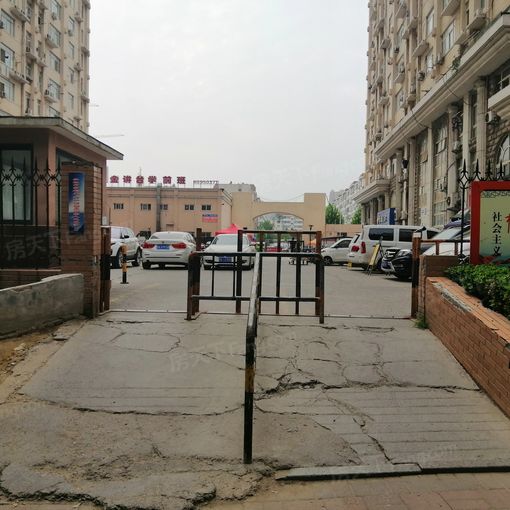 帝湖双鱼座1室1厅1卫南朝向1000.00元/月出租