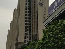 此房格局美观大方,南北对流双阳台,采光充足