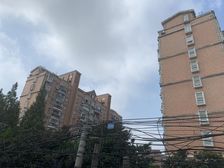 颛桥地铁万达大复试5年出一套满五年无贷款诚意出售