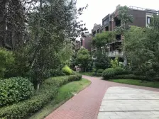 融创都铎庄园一期 5室1厅 东南 南