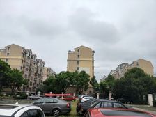 房子满五客厅南北对流中间楼层精装修边套户型