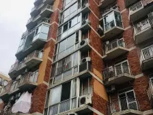 黄泥磅 佳华世纪新城A区五房189万