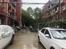高得房率,复式带阁楼,三房一厅两卫,房东诚售