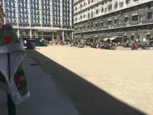 月供几百、地铁口、买房胜过租房