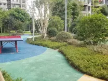 联排端户 生活配套齐全,出行方便,户型方正