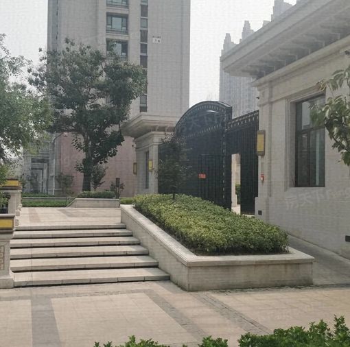 上城国际3室2厅1卫南朝向1500.00元/月出租