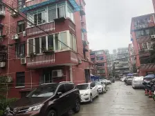 新上万体馆朝南大1房,配套齐全,生活便利地铁线路多