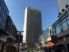 万达广场诚意出售价格可以沟通协商稳定还在跟进一下