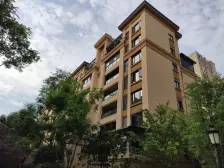 照母山洋房 带大花园 实得600平米 土建已做