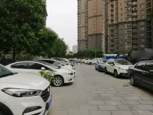 地铁口 北向两房 高层采光好 诚心出售