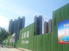 枫华西湖东岸近西湖,南侧近涧水河公园,复式大宅。
