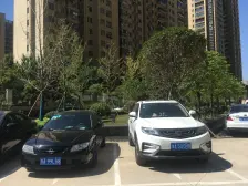 长盛广场 商圈成熟 朝南 临地铁 出行方便 有电梯