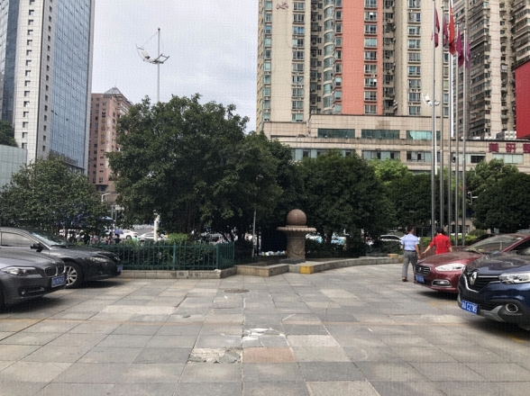 建鸿达现代城