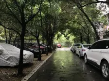 采光充足,拎包入住精装修,家具家电齐全,交通便利