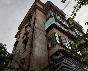 此房是地段好,2房,精装修,近祖庙地铁,配套成熟