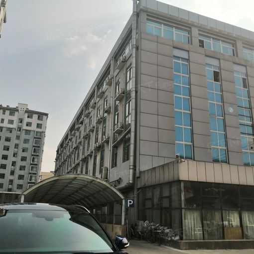 东方世纪城1室1厅1卫南朝向700.00元/月出租
