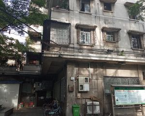 兴华商场后面,证满五,唯一,户型方正,采光好