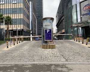 官渡区森林公园旁精装修三室两厅诚心出售价优