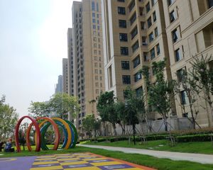 外国语旁人车分流临河观景精装三房好楼层采光好