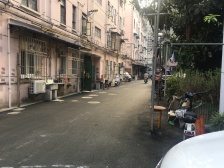 厨卫朝北,小区中心位置,主卧朝南,小区景观位置