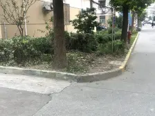 小区中心位置,主卧朝南,卫生间全明,非底楼房