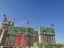 海关地铁口,高层河景房3室2厅2卫。