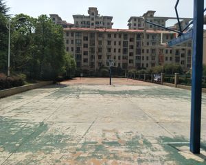 生活氛围浓。配套齐全生活便利。