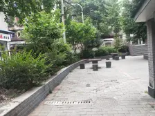 商圈内+位置好+总价低+户型方正+采光好