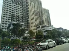 小区新,房子装修保养好,交通方便