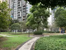 中冶幸福居 清水两房 看房方便 带阳台 近轻轨 诚心卖