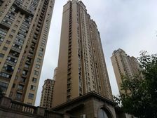 天悦龙庭2室1厅西南