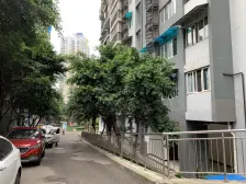 大堰轻轨站旁 正规两房带阳台 业主安心出售