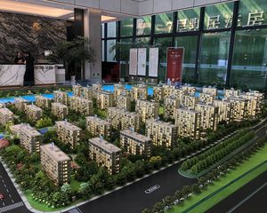 金昌品质,低密度洋房。三开间朝南,三面阳台