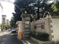 航华中芯,低楼层双南两房,客厅有大窗,采光透亮