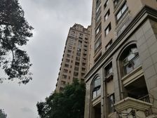 天悦龙庭4室1厅南