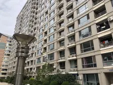 大宅南北通透户型,前后大阳台,方正格局好