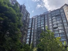 一环边两梯两户小高层,三房设计,业主诚心出售