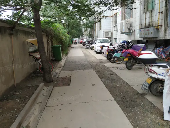 四方木业家属院