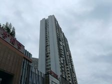 万达锦华城 1室1厅 东南