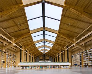 影视学院 洋房 大学城 开发商装修 三房