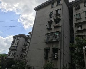 格局好,视野宽阔,采光充足,配套设施齐,交通便利