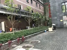 杨家坪 建业大厦二房95万