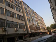 东开发区 交通便利 中间楼层 看房方便