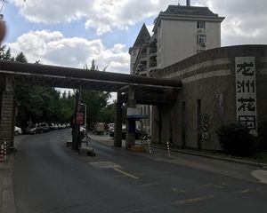 视野开阔无遮挡,自住装修,房东诚心出售