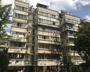 边套采光明亮,阳光充足,户型方正保养好