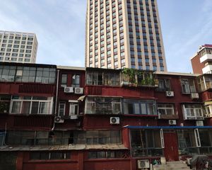 采光好,视野开阔,公摊小,交通方便