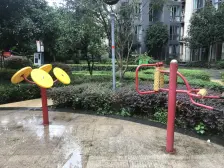 南岸六公里 万友七季城B区 精装修两房