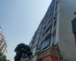 环市北商品房向内街。业主诚意出售看房可约