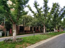 圣菲山语 边户大别墅 带院子 新房未住