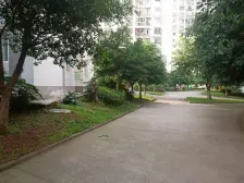 ,清水大两房,总价低,电梯房,近轻轨近东站